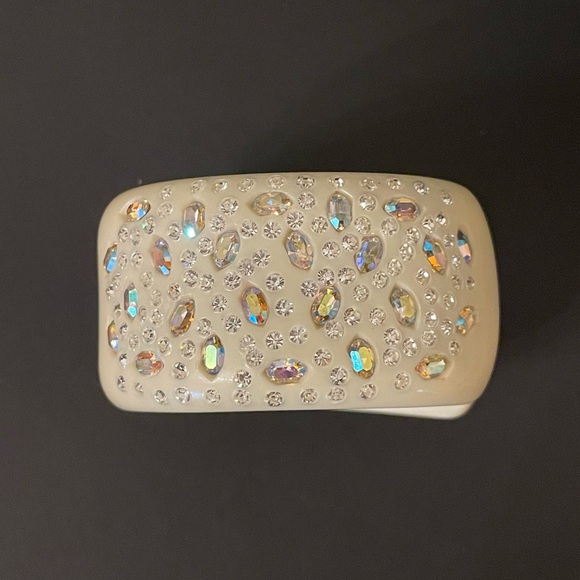 Weiss Lucite Clamper - Picture 8 of 10